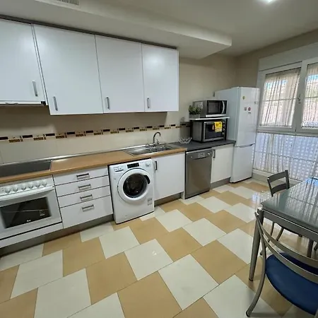 Hébergement de vacances Casa Ribera Del Pisuerga - Piscina Privada